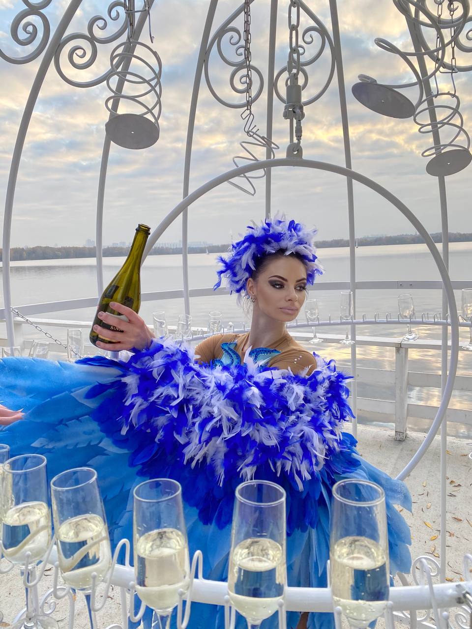 SkyBar Клетка